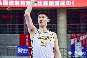 定海神针！胡金秋23中17狂轰全场最高36分10板 正负值+19