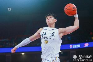 北京横扫山西重返总决赛！曾凡博发博：nb 兄弟们！！！💛💛
