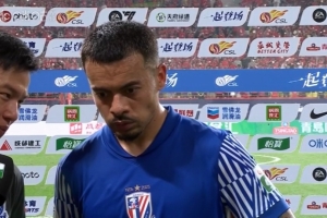 李可：注意力不集中导致丢球 我们没有抓住进球的机会