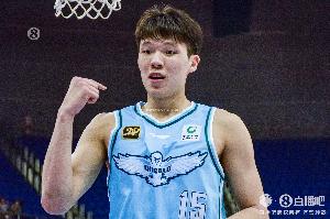 🙌🔥杨瀚森受邀参加NBA联合试训 今日启程洛杉矶特训！
