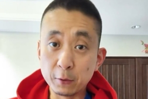 段冉：不同意勇士无了的观点 年轻的火箭抢7会不会交学费有待观察