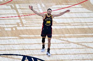 Amick：库里首节一分未得勇士却领先 这显然很了不起