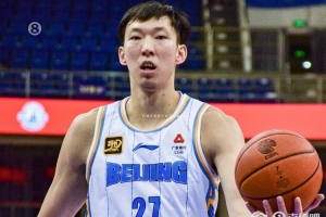 周琦：初来北京时不能登场受到球迷的质疑 他们这么理解很正常