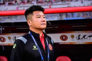 辽媒：辽宁铁人最近四轮场场丢球 补强后防才能为冲超加上保险