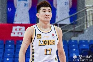 关键2罚不中🧱孙铭徽15投3中&三分7中2 拿13分3板3助&正负值-6