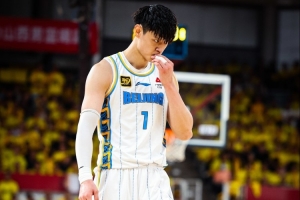 媒体人：广厦夺冠实至名归 北京伤病困扰下这样的成绩已让人满意
