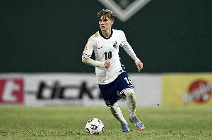 未来之星🌟15岁枪手小将闪耀U17欧锦赛 一条龙破门+手术刀直塞