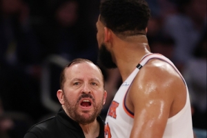 NBA高管：若唐斯在解雇锡伯杜事件中扮演了重要角色 那我不会惊讶
