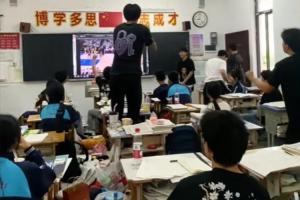 高中生活最后一天😍高三学子目睹哈利绝杀 画上完美的句号