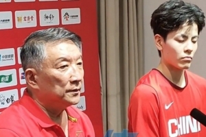 宫鲁鸣：李梦因个人原因长期脱队训练 从恢复角度讲有难度