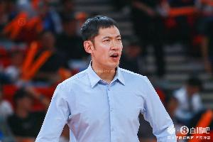 如何评价🤔张庆鹏执教天津男篮3个赛季：41胜81负 胜率33.6%