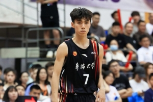 麦穗丰：叶润峰真的太神奇了 无论华侨是否捧杯 他都已经成功了