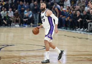 👀Stein：掘金正试图说服瓦兰留在NBA 国王掘金的交易不变