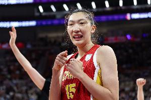 填满数据栏！韩旭13投7中拿下18分12板1助1断2帽 正负值+20