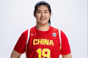 中国女篮在如何给张子宇传球方面还能做得更好 外线需进一步提升